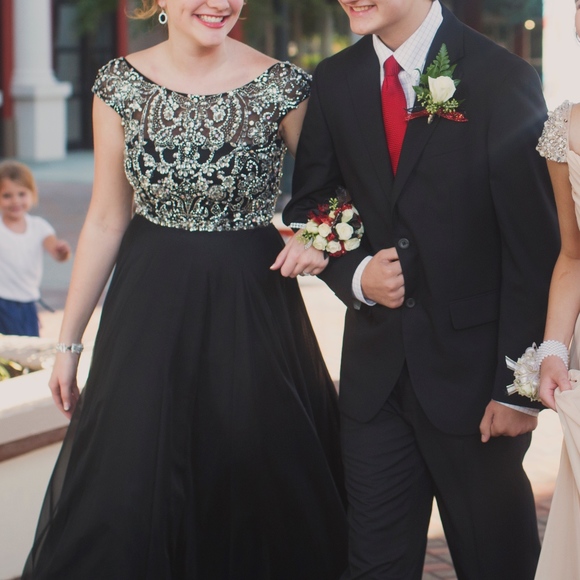 Sherri Hill 32017 - Picture 1 of 6